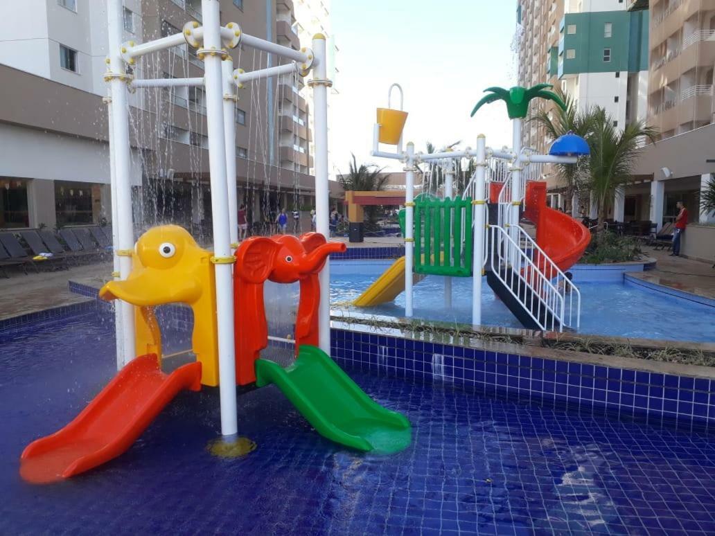Olimpia Park Resort - 100M Do Parque Thermas Dos Laranjais Exteriör bild