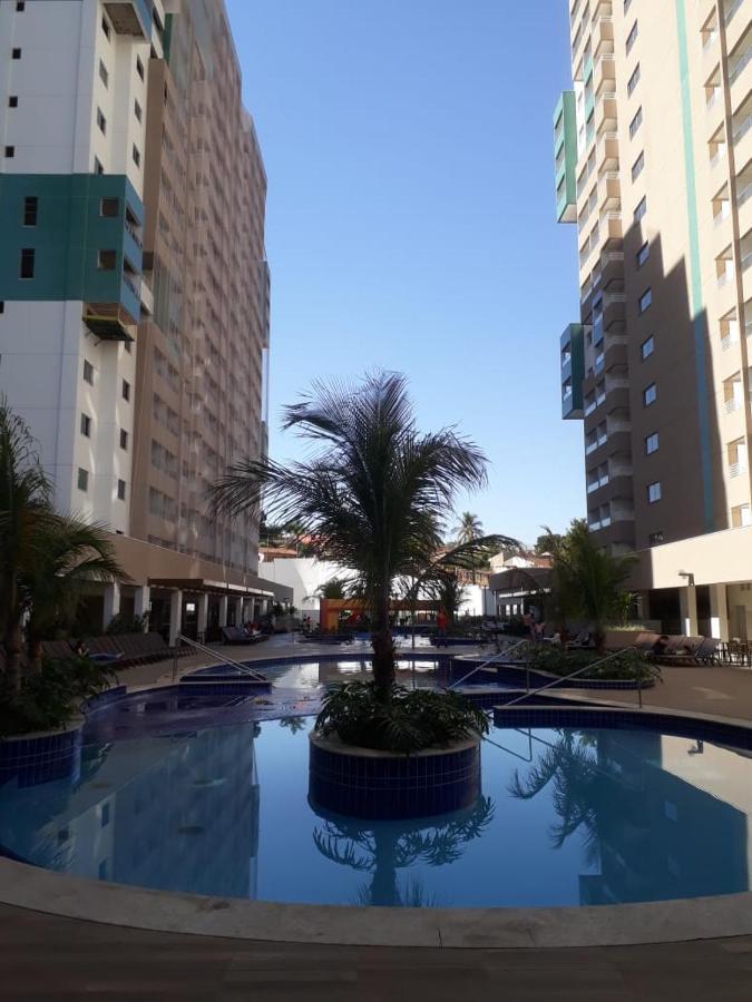 Olimpia Park Resort - 100M Do Parque Thermas Dos Laranjais Exteriör bild